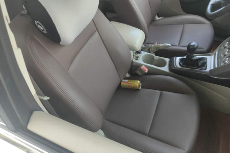 Used Ford Focus 2012 Sedan 1.6L Manual Comfort Model Right Front Seat