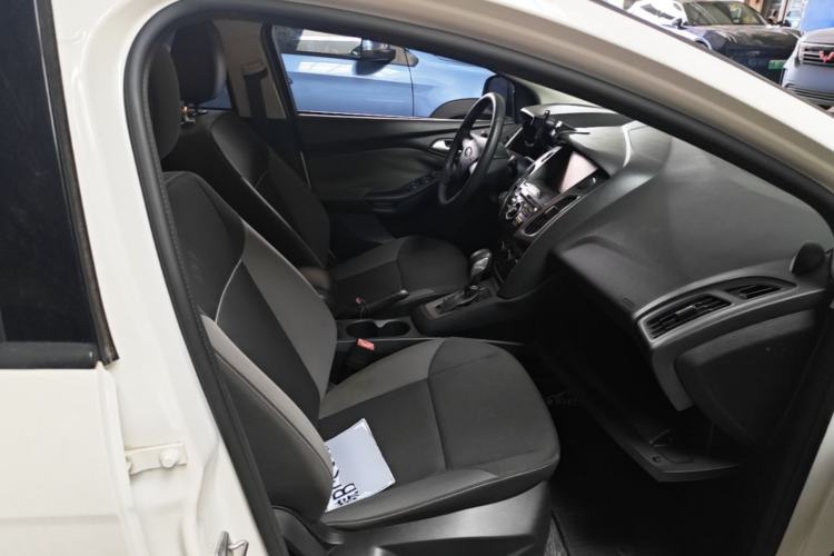 Used Ford Focus 2012 Hatchback 1.6L Automatic Comfort Model Right Front Seat