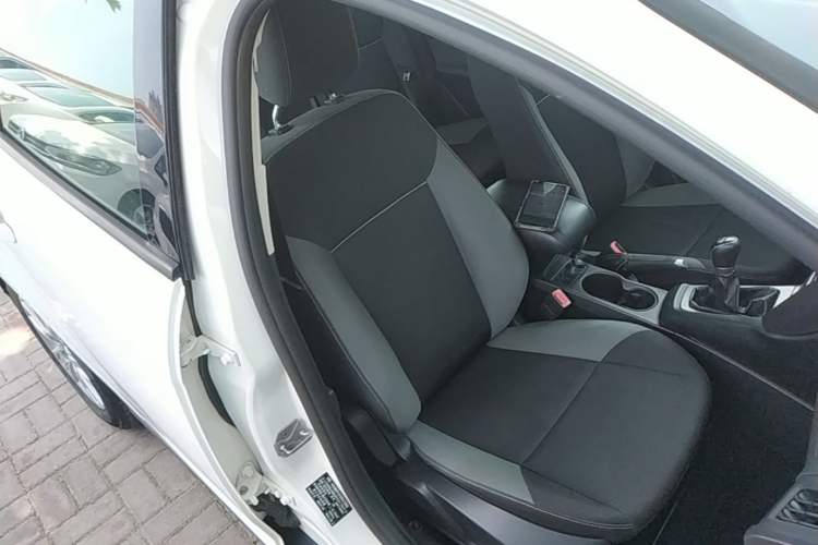 Used Ford Focus 2012 Hatchback 1.6L Manual Comfort Model Right Front Seat