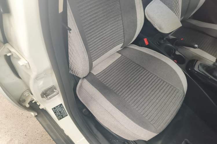 Used Ford Focus 2012 Sedan 1.6L Manual Fashion Edition Right Front Seat