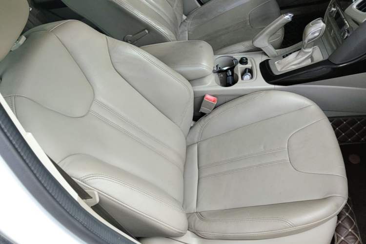 Used Ford Focus 2012 Sedan 2.0L Automatic Flagship Model Right Front Seat