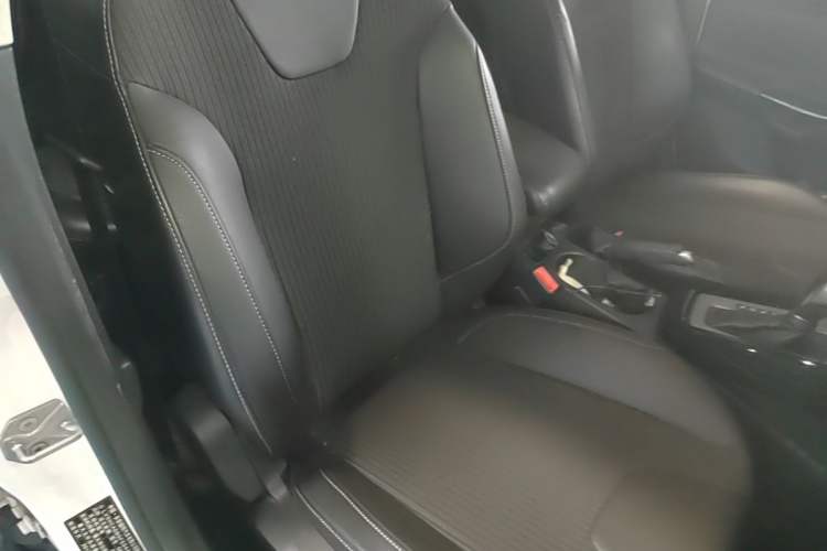Used Ford Focus 2012 Hatchback 1.6L Automatic Fashion Edition Right Front Seat