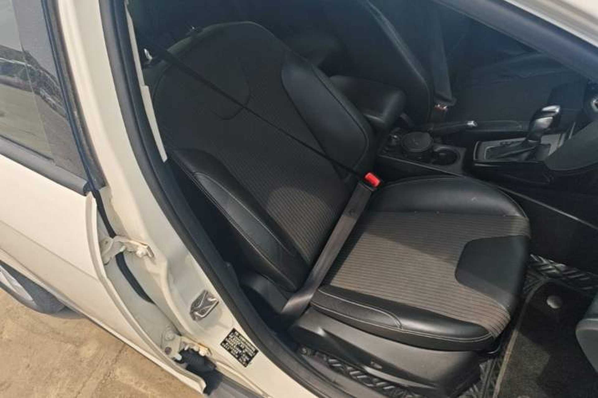 Used Ford Focus 2012 Sedan 1.6L Automatic Fashion Edition Right Front Seat