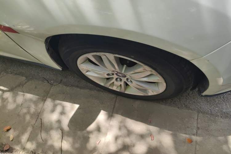 Used Ford Focus 2012 Hatchback 1.6L Automatic Comfort Model Right Front Wheel Hub
