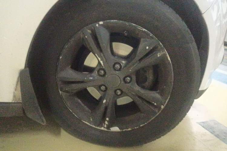 Used Ford Focus 2012 Hatchback 1.6L Manual Fashion Edition Right Front Wheel Hub