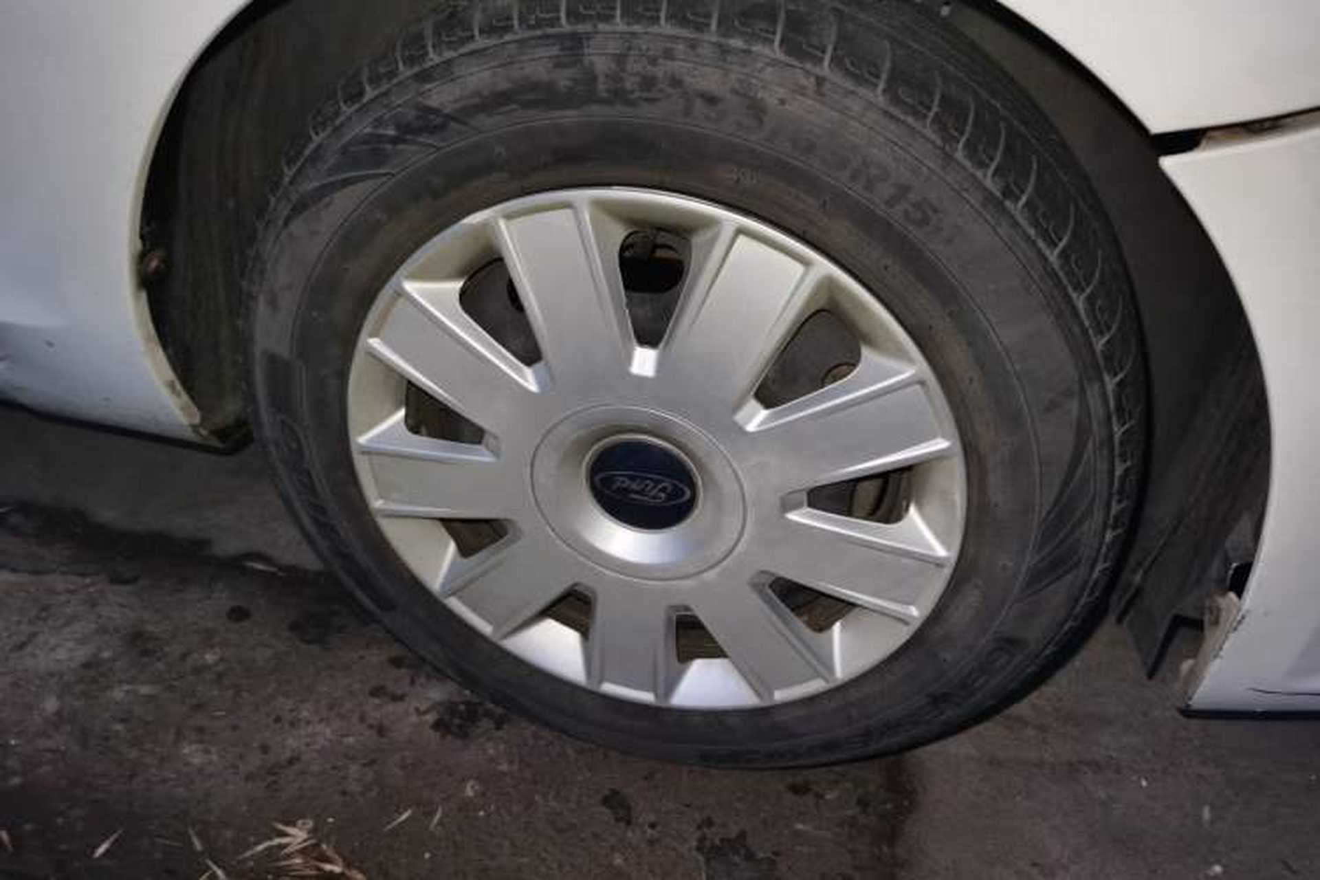 Used Ford Focus 2012 Hatchback Classic 1.8L Automatic Base Model Right Front Wheel Hub