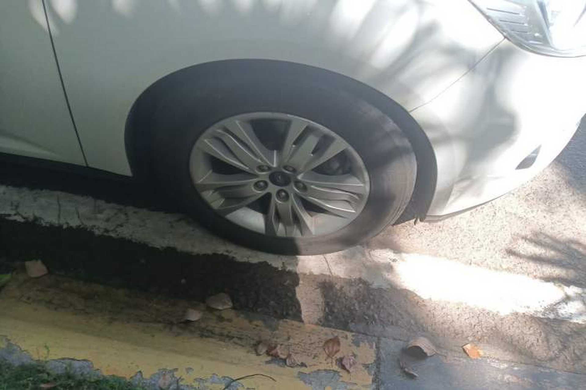 Used Ford Focus 2012 Hatchback 1.6L Automatic Comfort Model Right Front Wheel Hub
