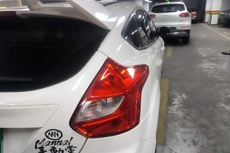 Used Ford Focus 2012 Hatchback 1.6L Manual Comfort Model Right Rear Taillight