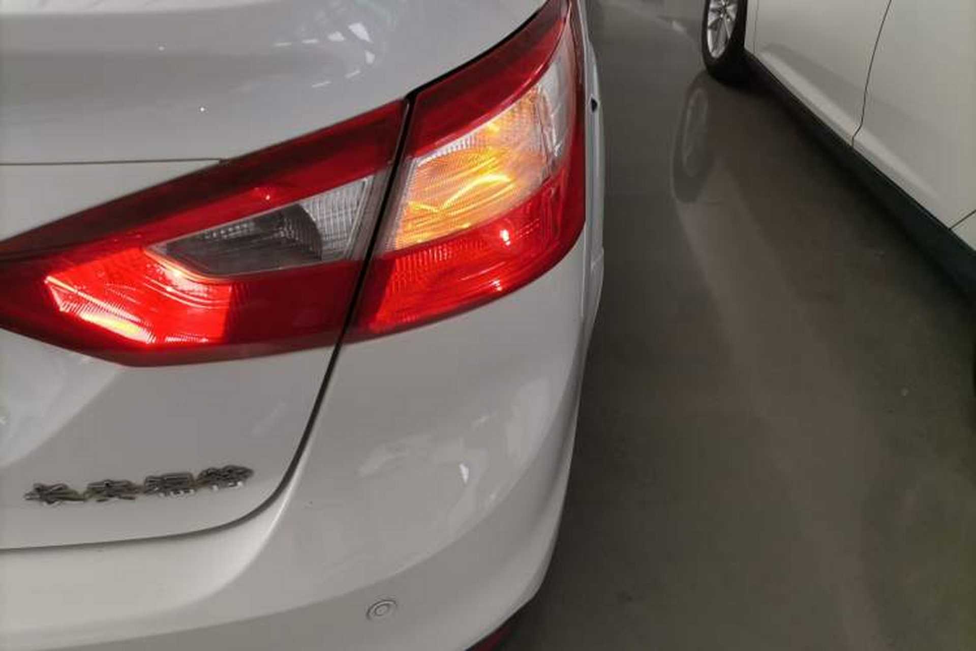 Used Ford Focus 2012 Sedan 1.6L Automatic Comfort Model Right Rear Taillight