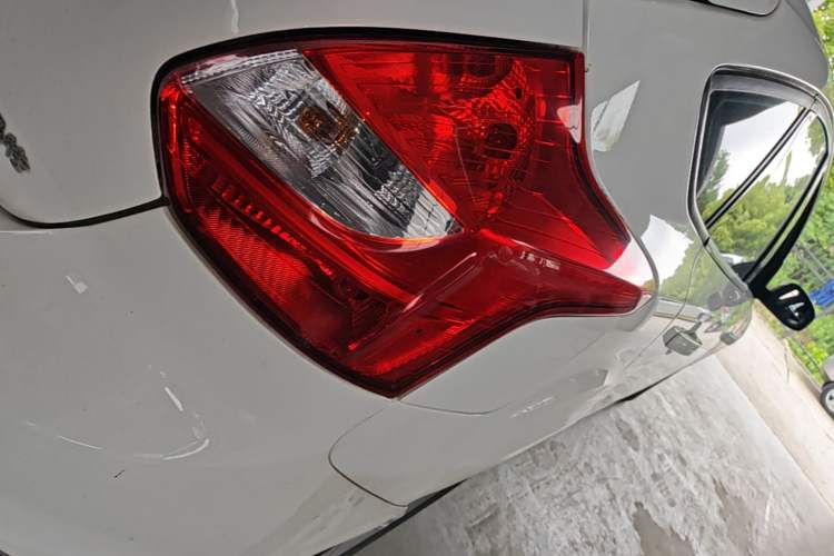Used Ford Focus 2012 Hatchback 1.6L Automatic Fashion Edition Right Rear Taillight