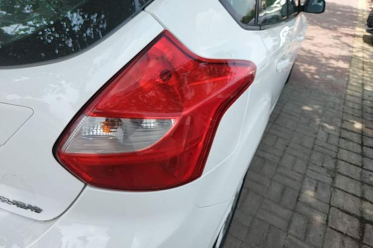 Used Ford Focus 2012 Hatchback 1.6L Manual Comfort Model Right Rear Taillight