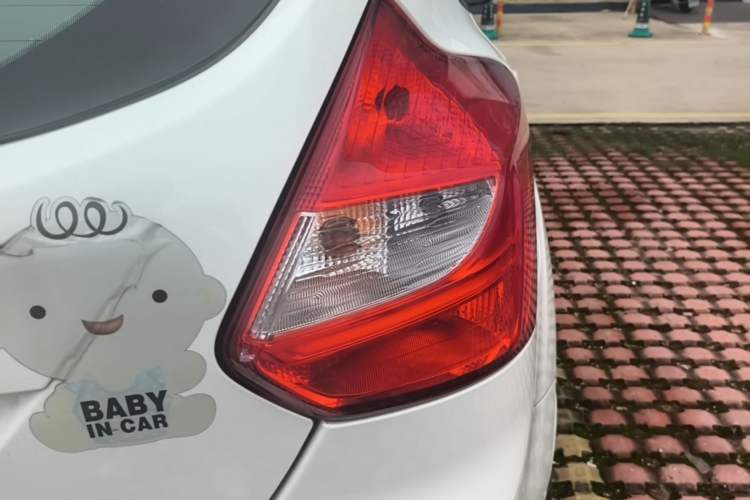 Used Ford Focus 2012 Hatchback 1.6L Automatic Comfort Model Right Rear Taillight