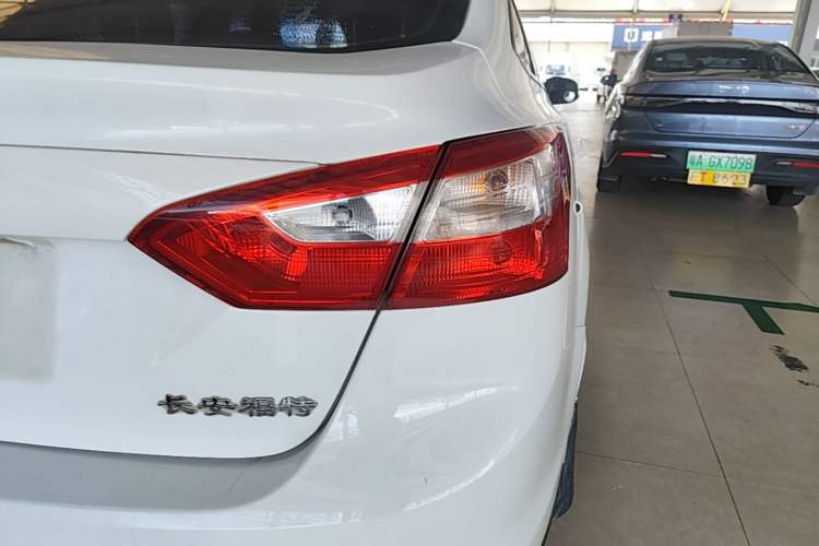 Used Ford Focus 2012 Sedan 1.6L Automatic Prestige Model Right Rear Taillight