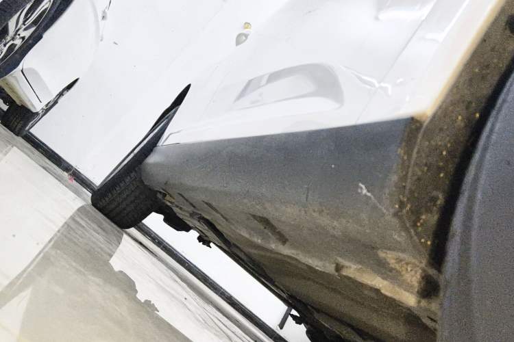 Used Ford Focus 2012 Hatchback 1.6L Automatic Comfort Model Right Side Sill
