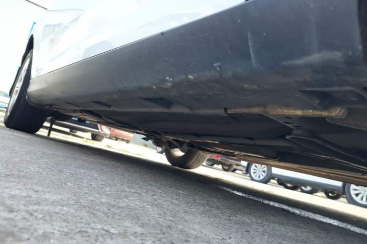 Used Ford Focus 2012 Sedan 1.6L Automatic Fashion Edition Right Side Sill
