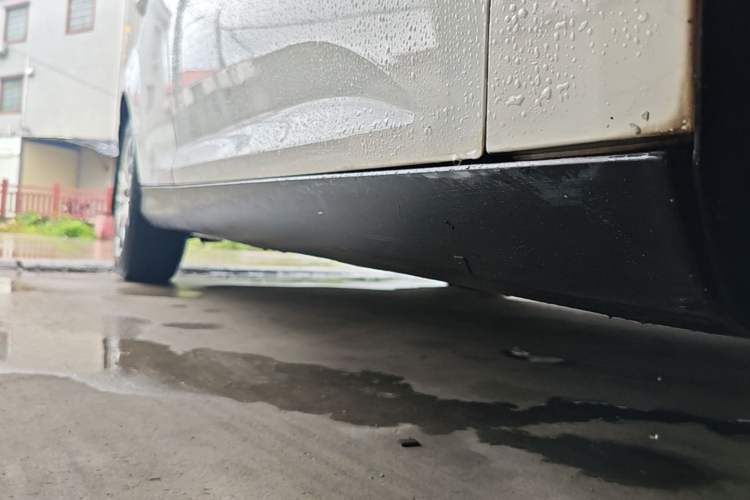 Used Ford Focus 2012 Hatchback 1.6L Automatic Comfort Model Right Side Sill