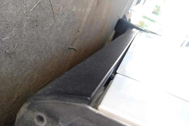 Used Ford Focus 2012 Hatchback 1.6L Automatic Fashion Edition Right Side Sill