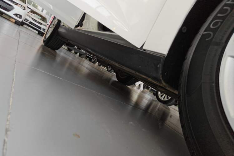 Used Ford Focus 2012 Hatchback 1.6L Automatic Comfort Model Right Side Sill