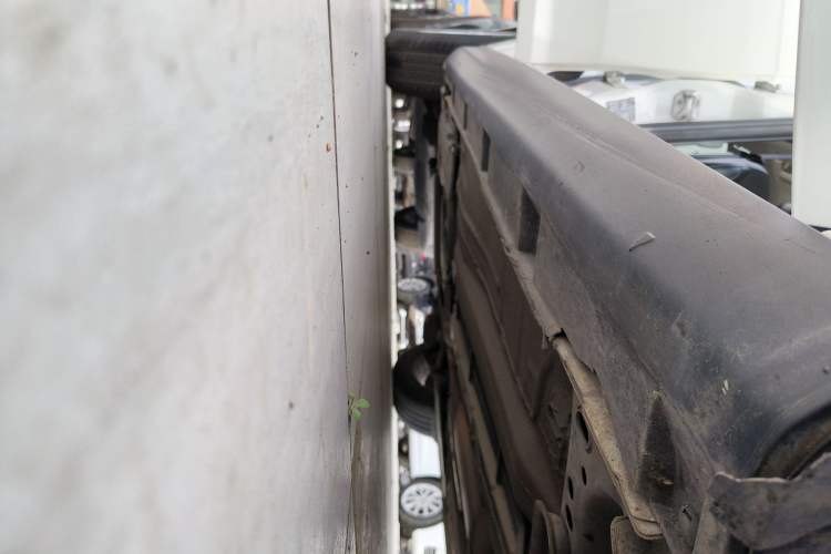 Used Ford Focus 2012 Sedan 1.6L Automatic Fashion Edition Right Side Sill
