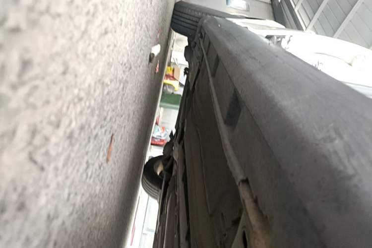 Used Ford Focus 2012 Hatchback 1.6L Automatic Comfort Model Right Side Sill