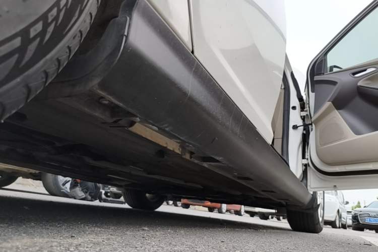 Used Ford Focus 2012 Sedan 1.6L Automatic Comfort Model Right Side Sill