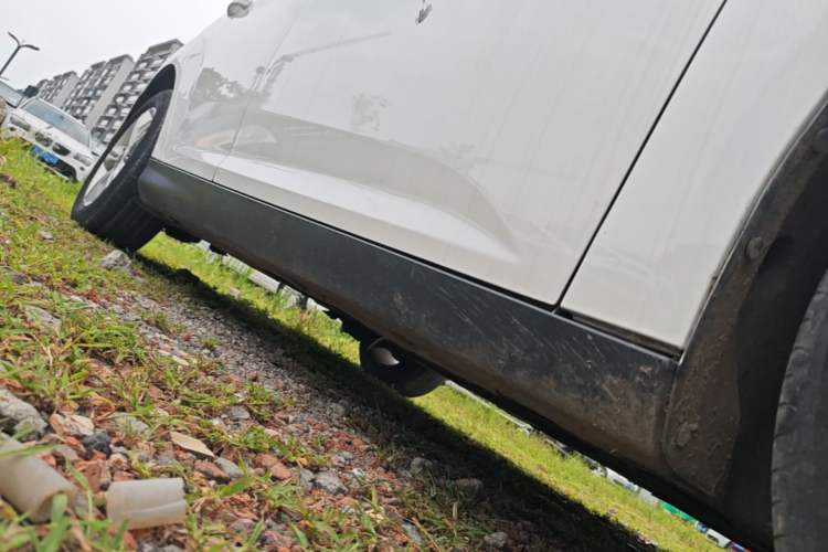 Used Ford Focus 2012 Sedan 1.6L Manual Fashion Edition Right Side Sill