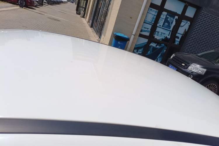 Used Ford Focus 2012 Sedan 1.6L Manual Comfort Model Roof