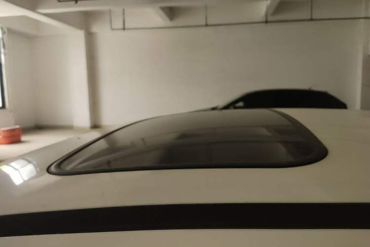 Used Ford Focus 2012 Hatchback 2.0L Automatic Luxury Sport Model Roof