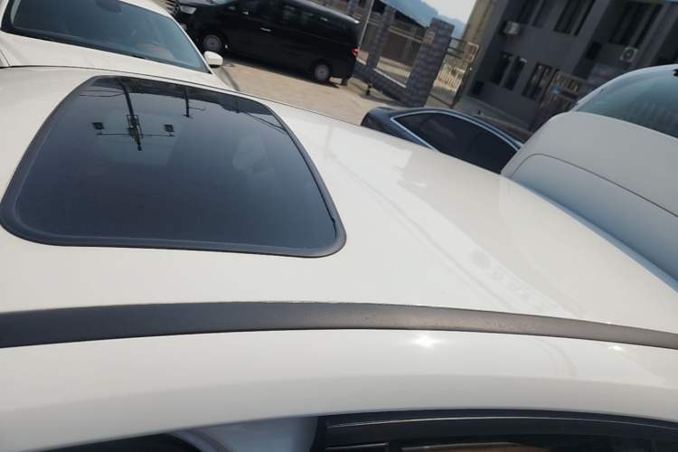 Used Ford Focus 2012 Hatchback 1.6L Automatic Fashion Edition Roof