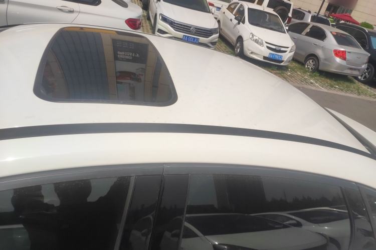 Used Ford Focus 2012 Sedan 1.6L Automatic Fashion Edition Roof