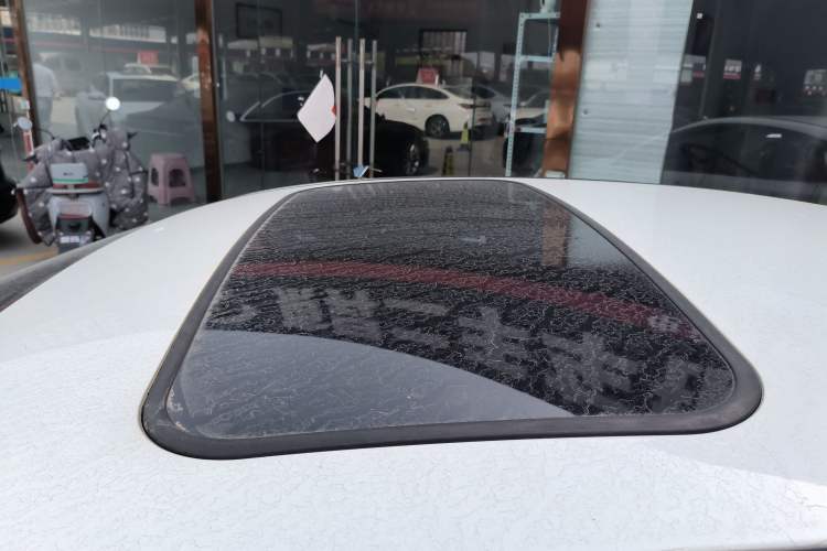 Used Ford Focus 2012 Sedan 1.6L Automatic Fashion Edition Roof