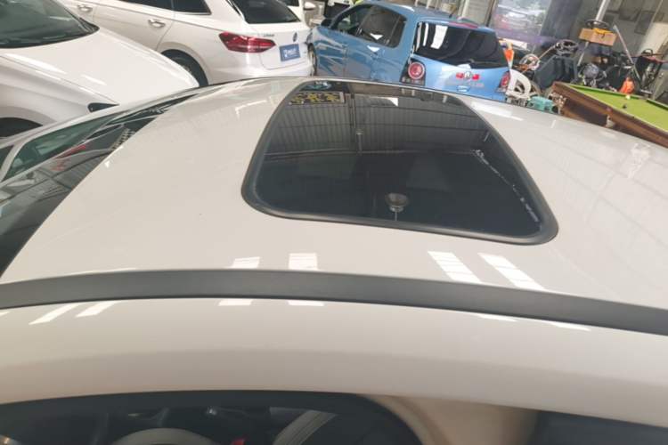 Used Ford Focus 2012 Sedan 1.6L Manual Fashion Edition Roof