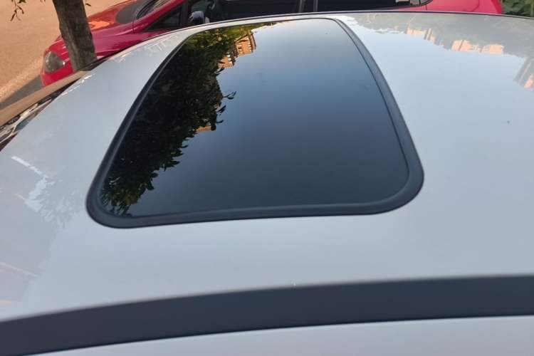 Used Ford Focus 2012 Sedan 1.6L Automatic Fashion Edition Roof