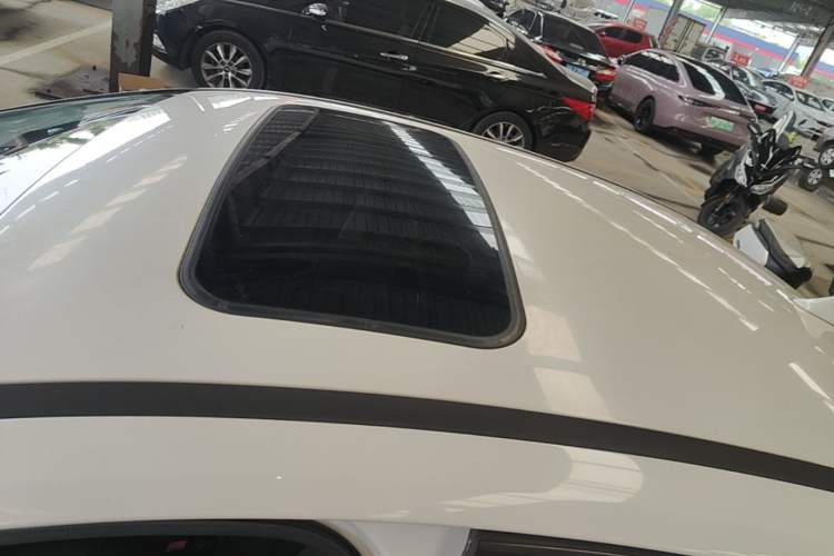 Used Ford Focus 2012 Sedan 1.6L Automatic Fashion Edition Roof