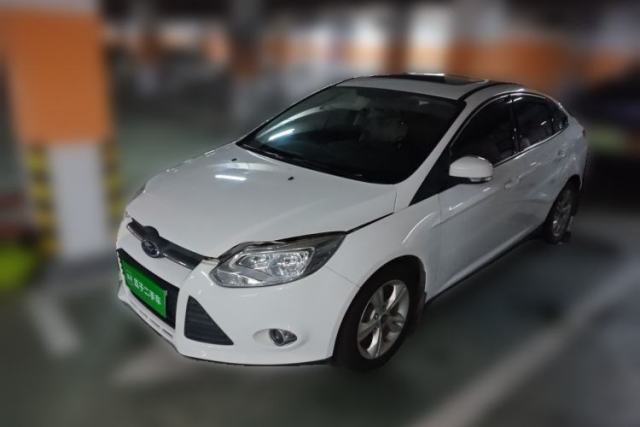 Used Ford Focus 2012 Sedan 1.6L Automatic Fashion Edition
