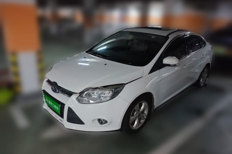 Used Ford Focus 2012 Sedan 1.6L Automatic Fashion Edition Guazi used car, China used car export, Used car for sale, Used  cars, Cheapest cars for sale