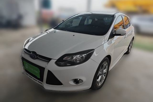 Used Ford Focus 2012 Hatchback 2.0L Automatic Luxury Sport Model