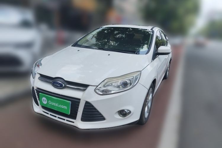 Used Ford Focus 2012 Sedan 1.6L Automatic Fashion Edition Guazi used car, China used car export, Used car for sale, Used  cars, Cheapest cars for sale