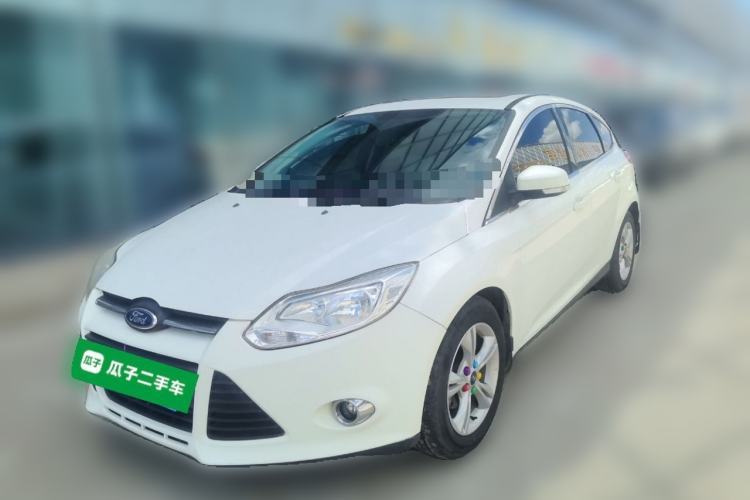 Used Ford Focus 2012 Hatchback 1.6L Manual Fashion Edition Guazi used car, China used car export, Used car for sale, Used cars, Cheapest cars for sale
