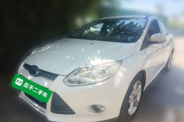 Used Ford Focus 2012 Sedan 1.6L Automatic Fashion Edition