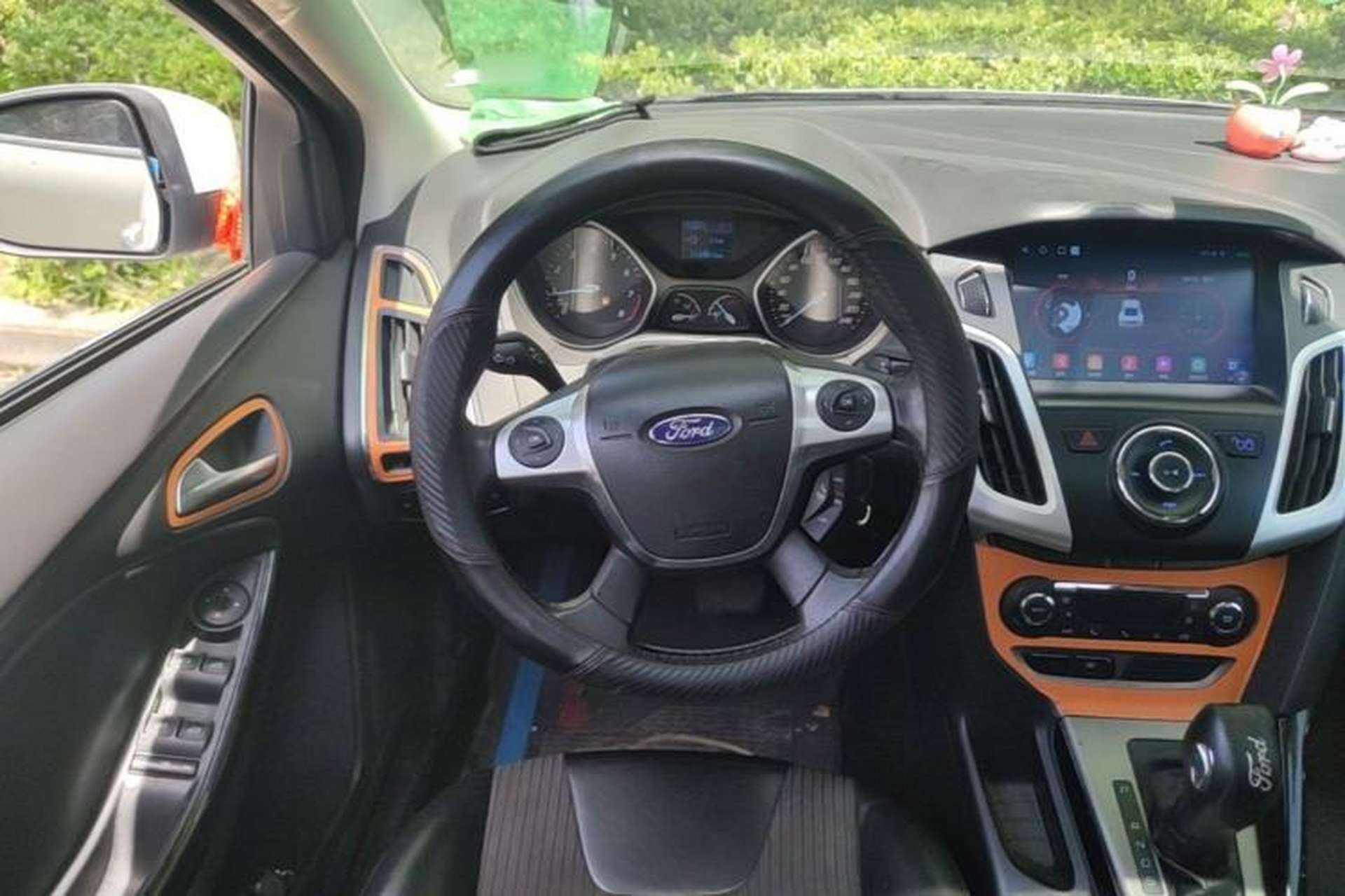 Used Ford Focus 2012 Sedan 1.6L Automatic Fashion Edition Steering Wheel