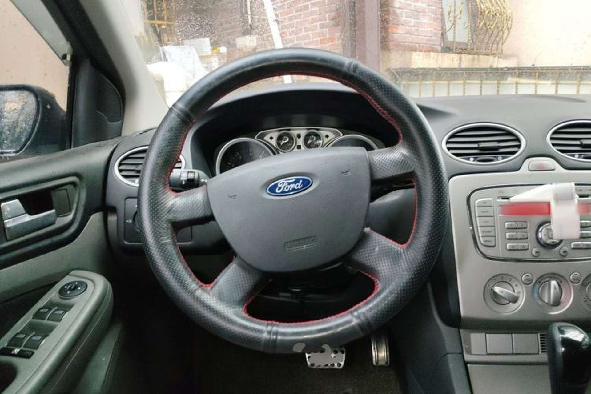 Used Ford Focus 2012 Hatchback Classic 1.8L Automatic Base Model Steering Wheel