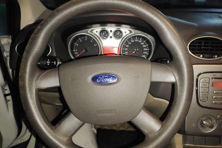 Used Ford Focus 2012 Hatchback Classic 1.8L Automatic Fashion Edition Steering Wheel