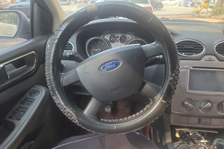 Used Ford Focus 2012 Hatchback Classic 1.8L Manual Base Model Steering Wheel
