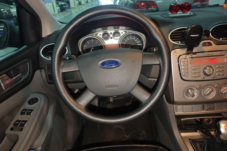 Used Ford Focus 2012 Hatchback Classic 1.8L Manual Base Model Steering Wheel