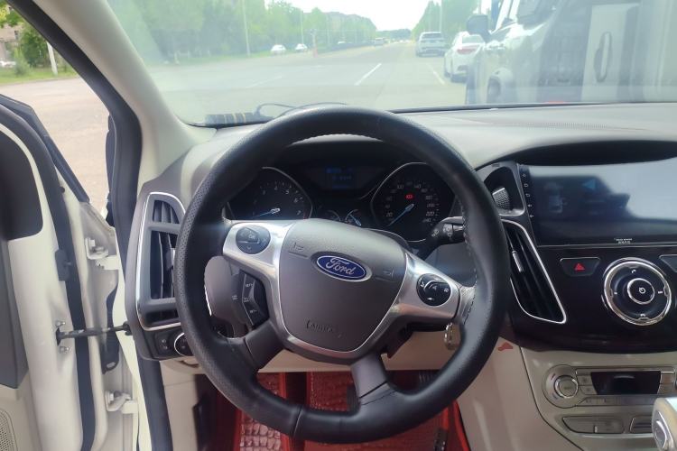 Used Ford Focus 2012 Sedan 1.6L Automatic Prestige Model Steering Wheel