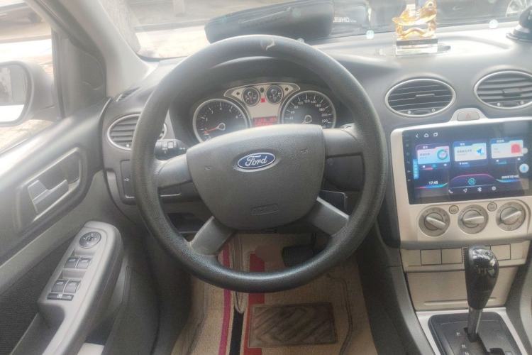 Used Ford Focus 2012 Hatchback Classic 1.8L Automatic Base Model Steering Wheel