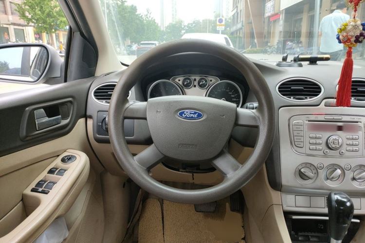 Used Ford Focus 2012 Hatchback Classic 1.8L Automatic Fashion Edition Steering Wheel