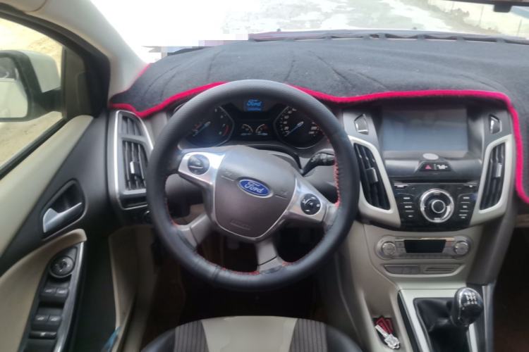 Used Ford Focus 2012 Hatchback 1.6L Manual Fashion Edition Steering Wheel