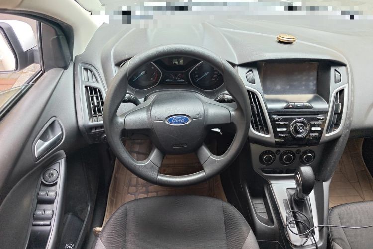 Used Ford Focus 2012 Hatchback 1.6L Automatic Comfort Model Steering Wheel